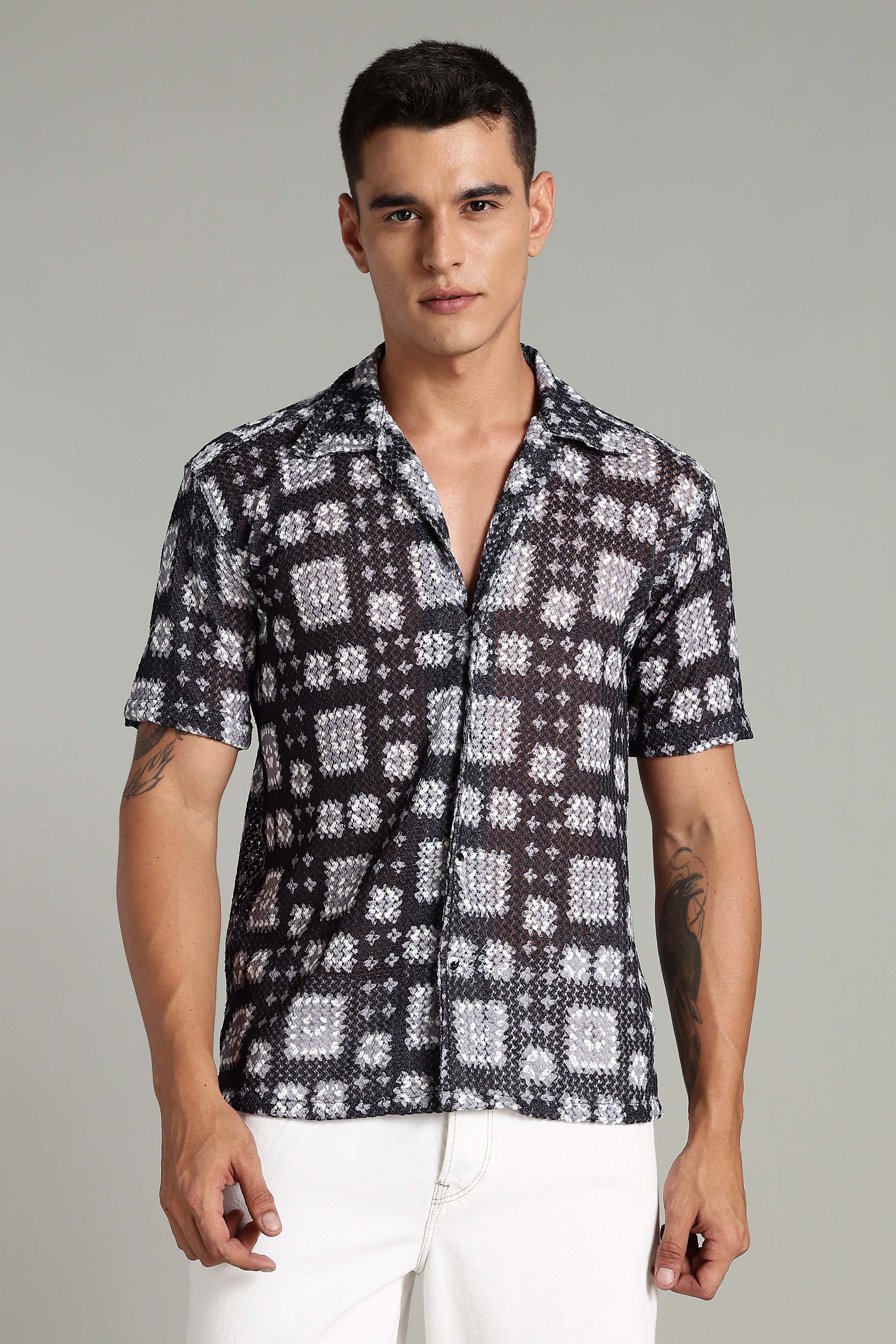 SMOKE CORCHET ABSTRACT SHIRT